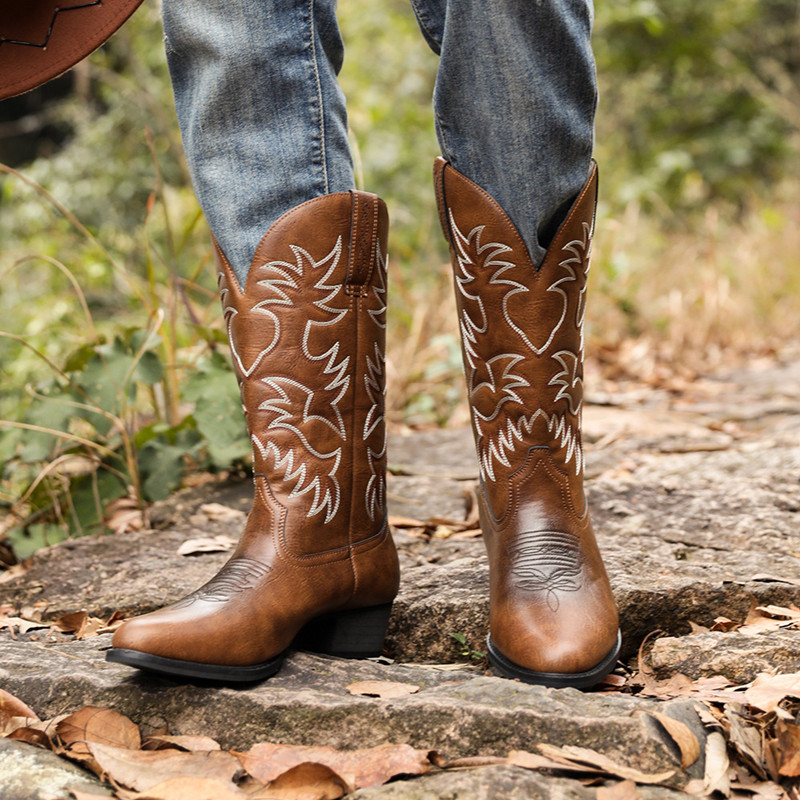 Sewing Embroidery Fabric - Nouvelles bottes de cowboy faites à