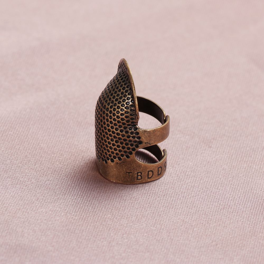 Protecteur de doigt anneau Ant - Sewing Thimble Metal avis et prix