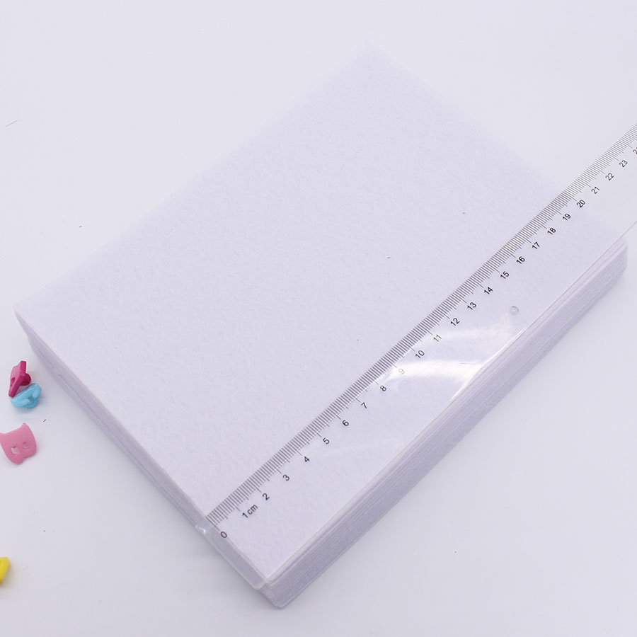 Tissu en feutre blanc de 1 mm  - Textile Sewing Patterns avis et prix