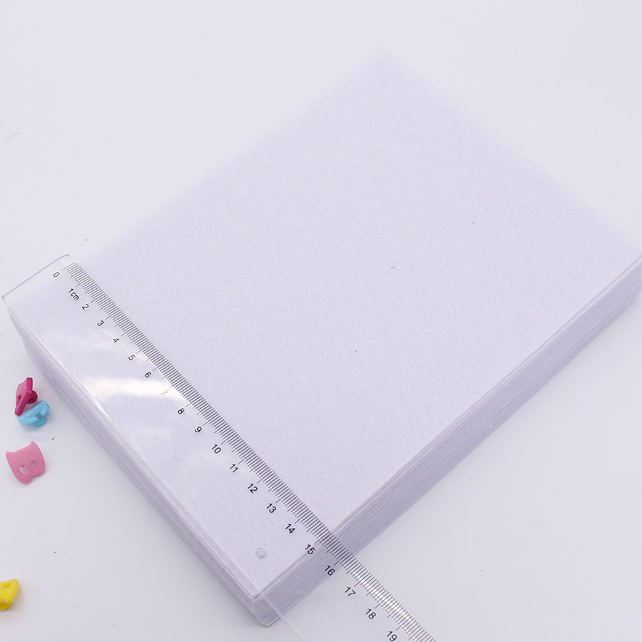 Tissu en feutre blanc de 1 mm  - Textile Sewing Patterns avis et prix
